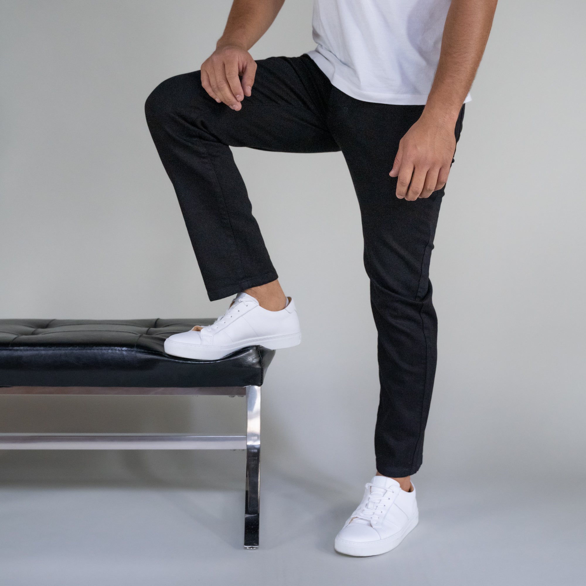 Premium Italian Denim Standard Fit - Black